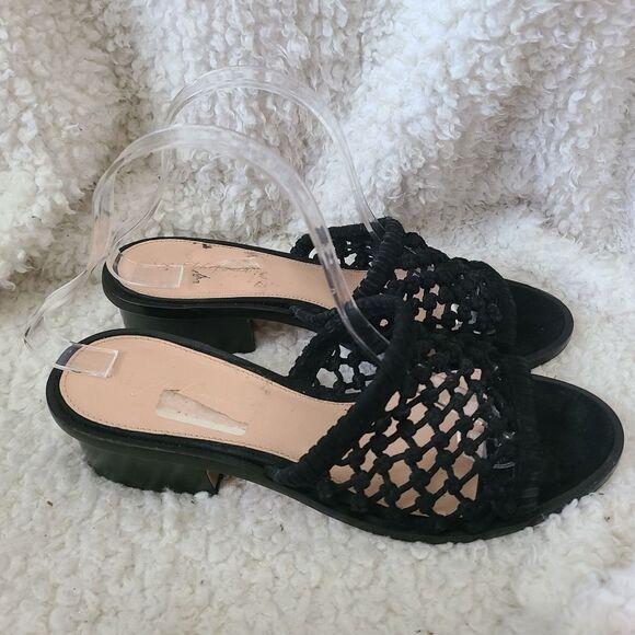 VC John Camuto‎ Lazer Black Leather Knotted Mule Sandals sz 9 - Picture 1 of 7